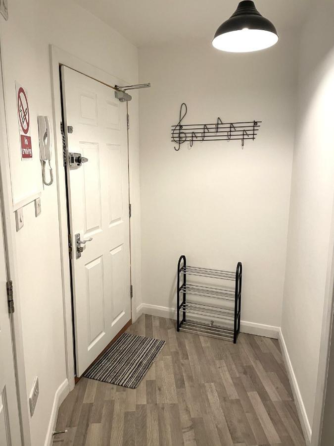 Supreme - 1 Bedroom Apart Sleeps 4 Short/Long Stay Gillingham  Zewnętrze zdjęcie